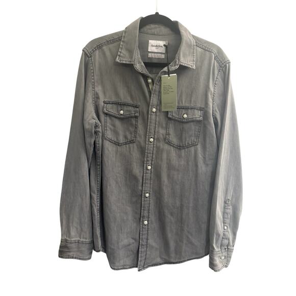 NWT Goodfellow Chambray Gray Button Long Sleeve Shirt Size Mens Medium #5259 - Picture 1 of 11